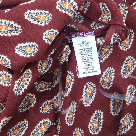 Top Burgundy Bohemian Paisley Print Ruffled Cottage Core Off Shoulder Sz M - Picture 7 of 8